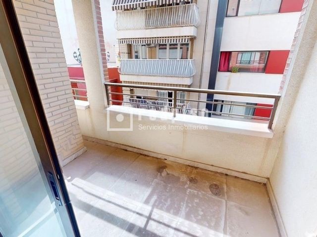 Piso en venta en calle De San Carlos, Alicante (alacant), Alicante 6/12