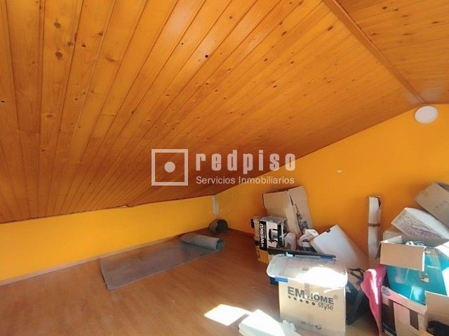Casa en venta en  Yebra, Guadalajara  19/21