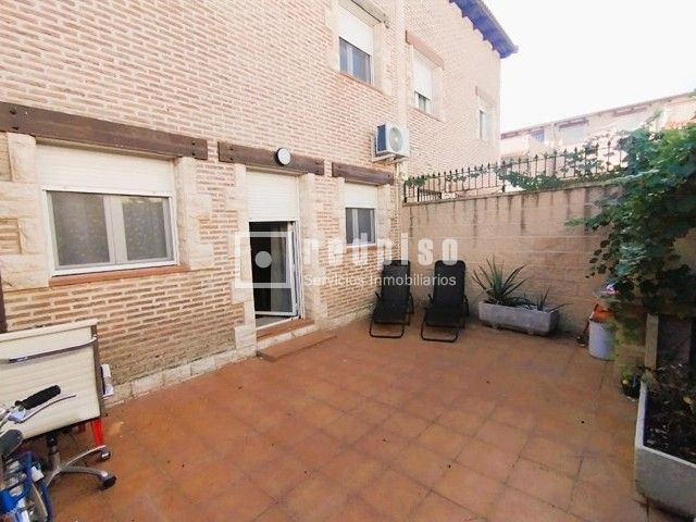 Casa en venta en  Yebra, Guadalajara  7/21