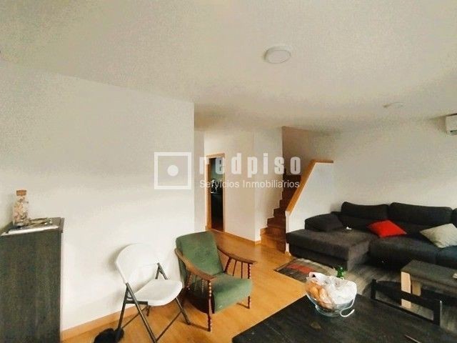 Casa en venta en  Yebra, Guadalajara  6/21