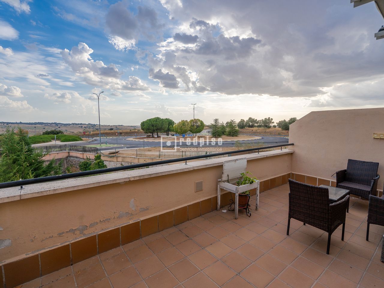 Casa en venta en avenida De Francia, Arroyomolinos, Madrid 17/28
