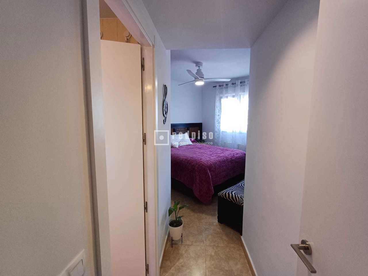 Piso en venta en  Coslada, Madrid  3/38