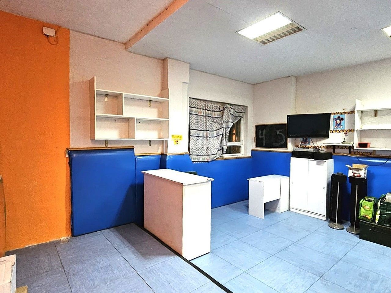 Local en venta en paseo De Oria, San Fernando De Henares, Madrid 4/10