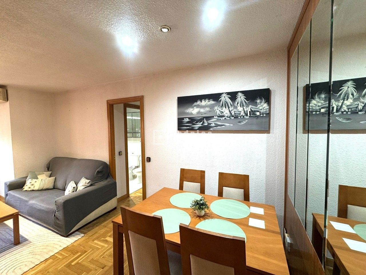 Piso en venta en  calle de Álava, San Fernando de Henares, Madrid  2/22