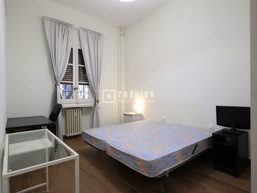 Piso en alquiler en calle De Bravo Murillo, Madrid, Madrid 22/24