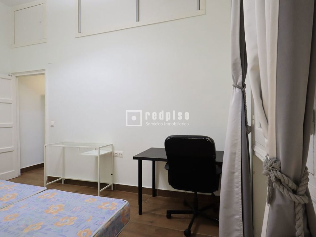 Piso en alquiler en calle De Bravo Murillo, Madrid, Madrid 18/24