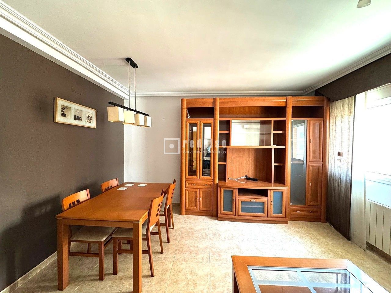 Piso en venta en  calle de Santiago Cuenca, Coslada, Madrid  2/28