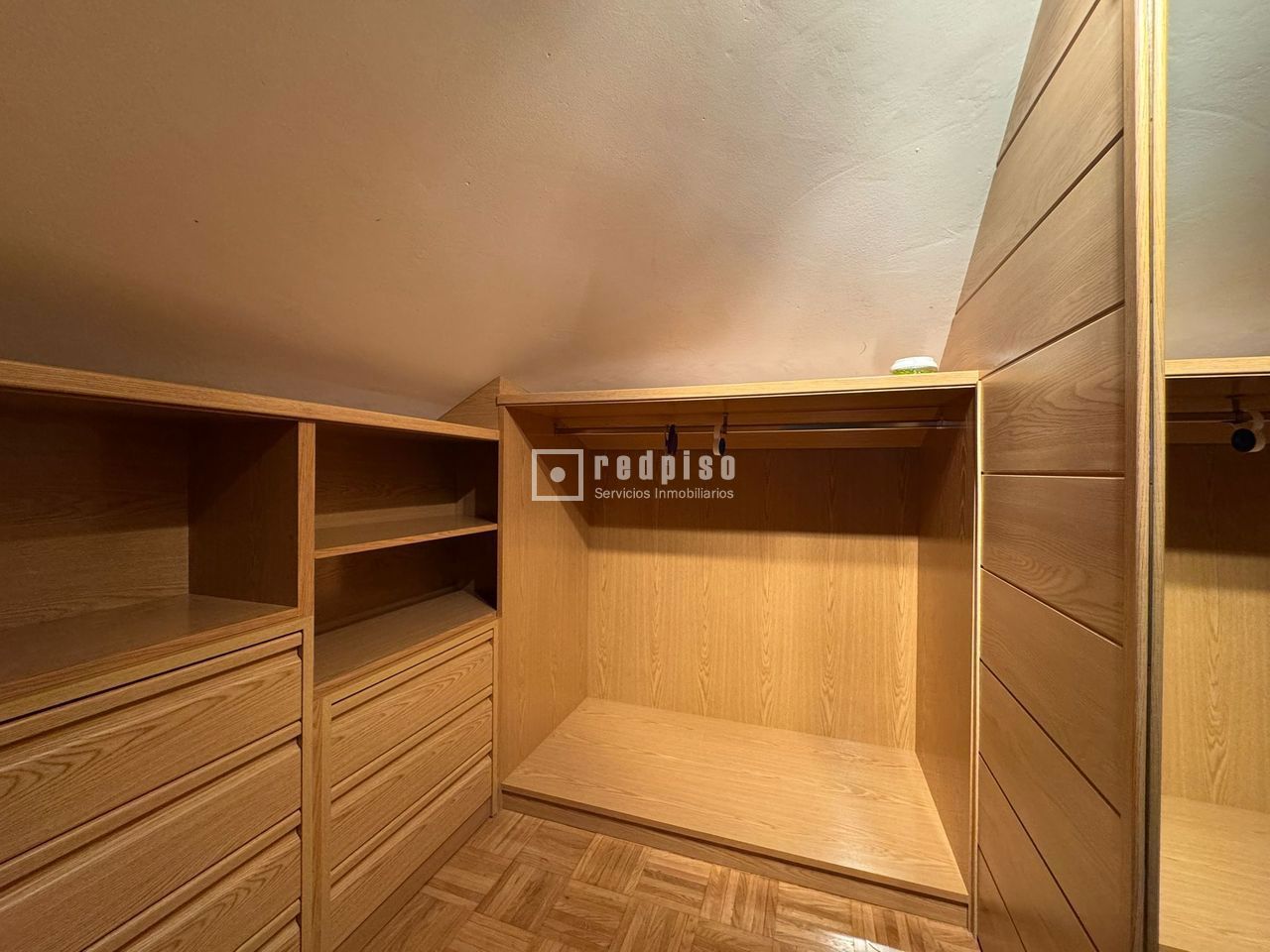 Piso en venta en  calle de Santiago Cuenca, Coslada, Madrid  20/28