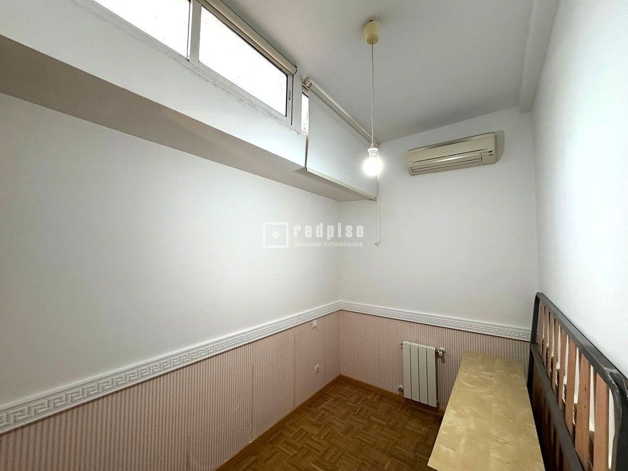 Piso en venta en  calle de Santiago Cuenca, Coslada, Madrid  24/28