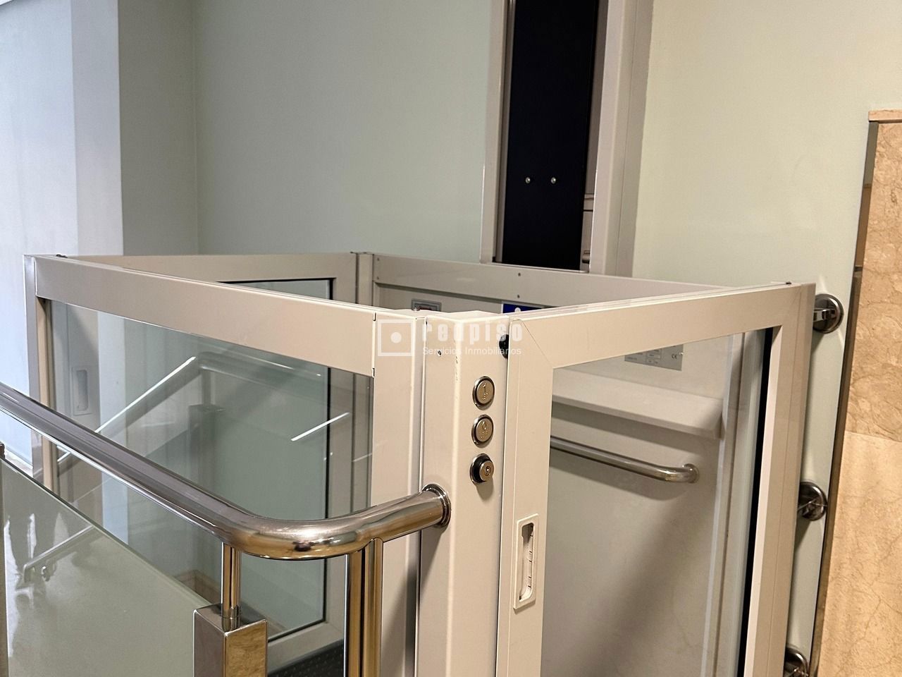 Piso en alquiler en  calle del Puente Colgante, 11, Valladolid  39/40