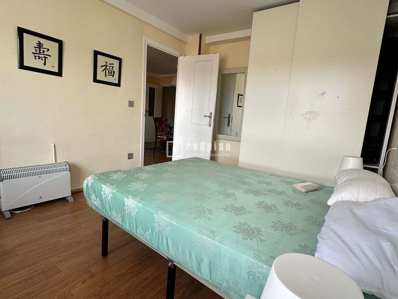 Piso en alquiler en  calle del Puente Colgante, 11, Valladolid  33/40