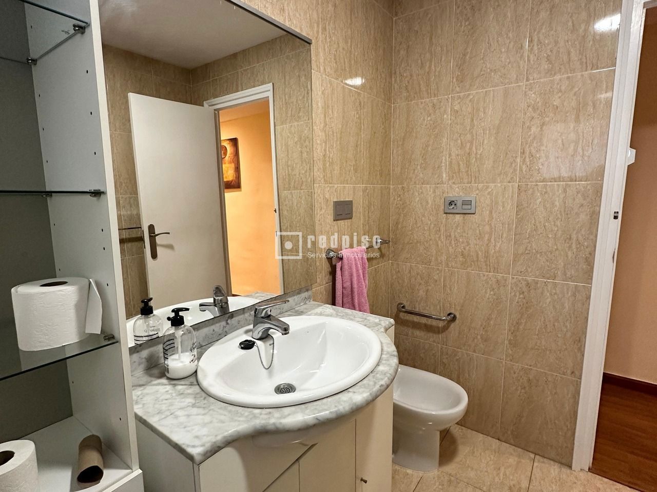 Piso en alquiler en  calle del Puente Colgante, 11, Valladolid  13/40