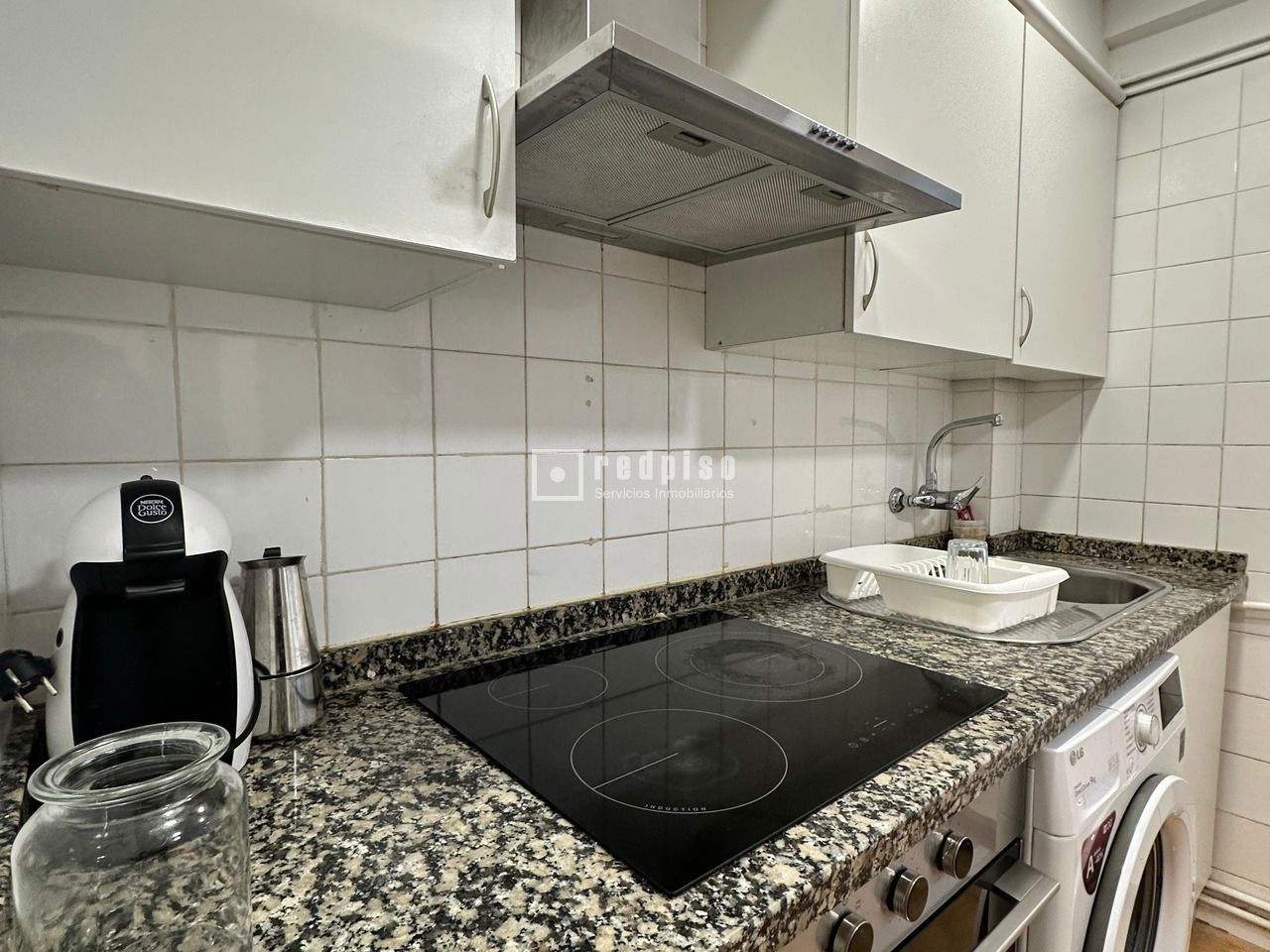 Piso en alquiler en  calle del Puente Colgante, 11, Valladolid  16/40