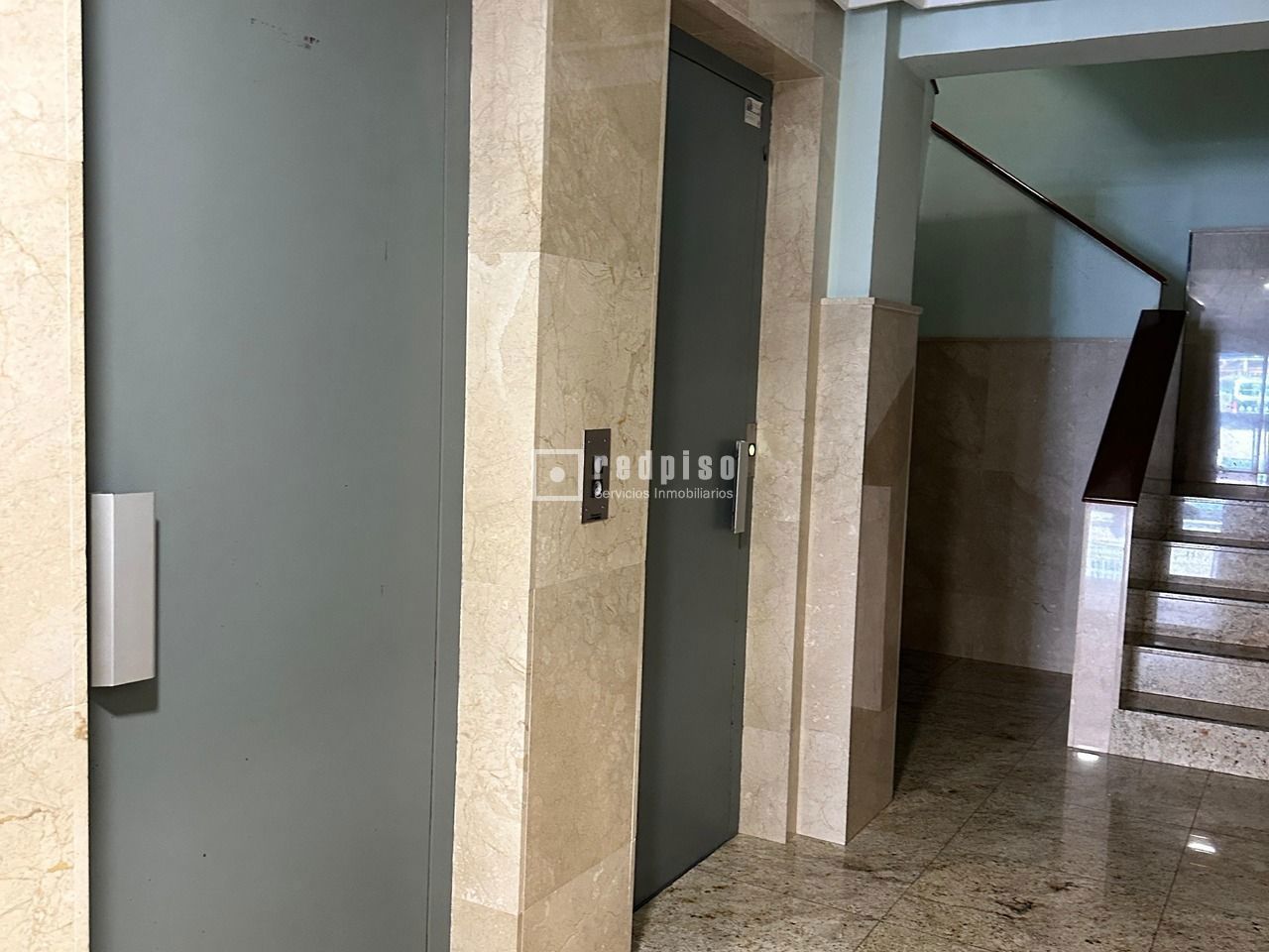 Piso en alquiler en  calle del Puente Colgante, 11, Valladolid  37/40