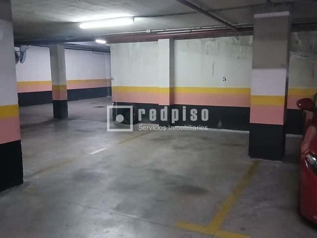 Parking en alquiler en calle De Villafuerte, Villaverde, Madrid 2/2