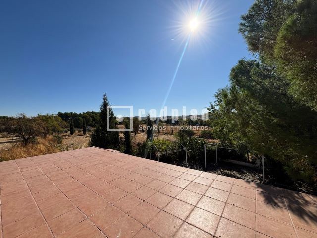 Casa en venta  Chinchón  11/67