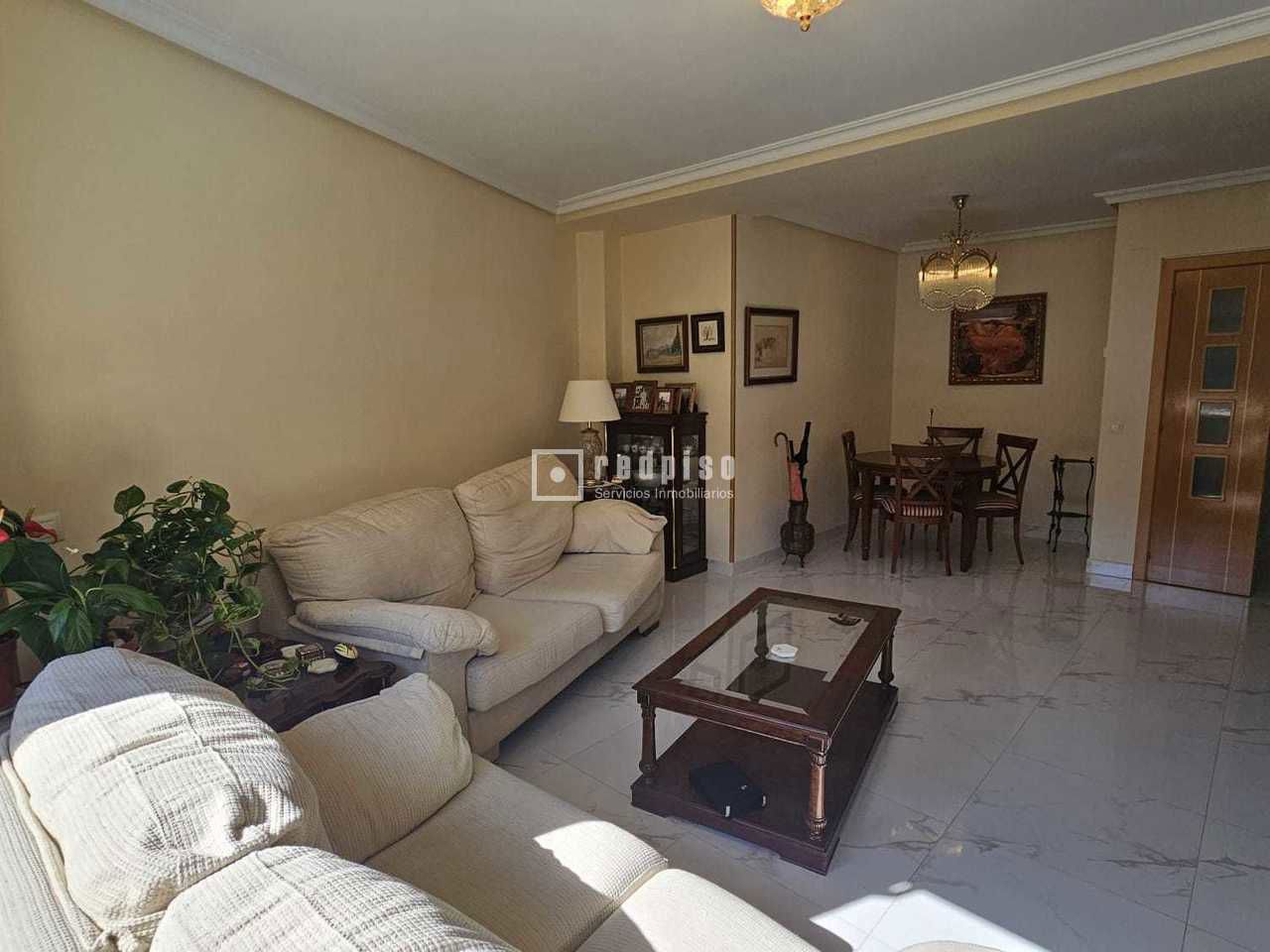 Piso en venta en calle De Las Nebulosas, Madrid, Madrid 6/32