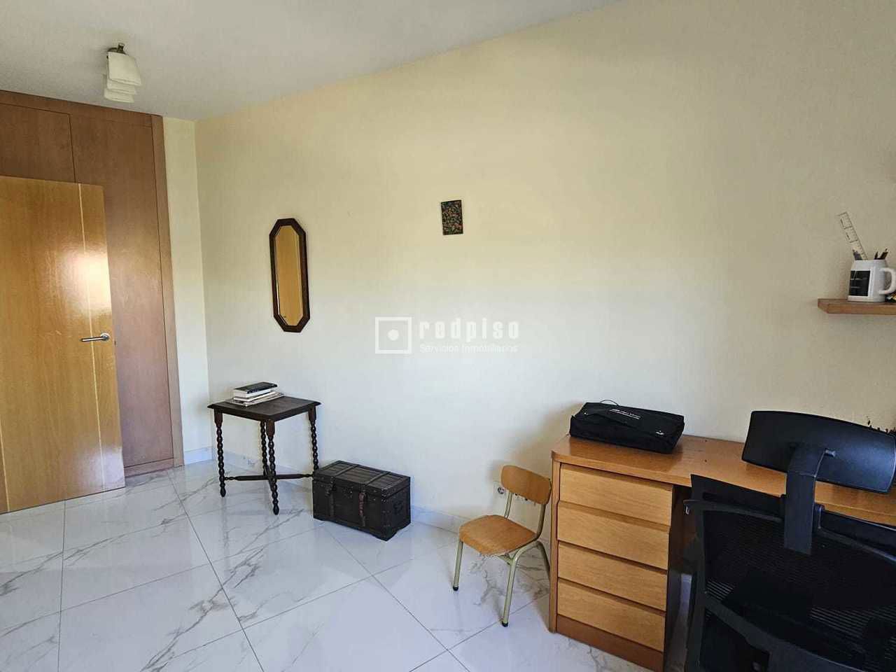 Piso en venta en calle De Las Nebulosas, Madrid, Madrid 21/32