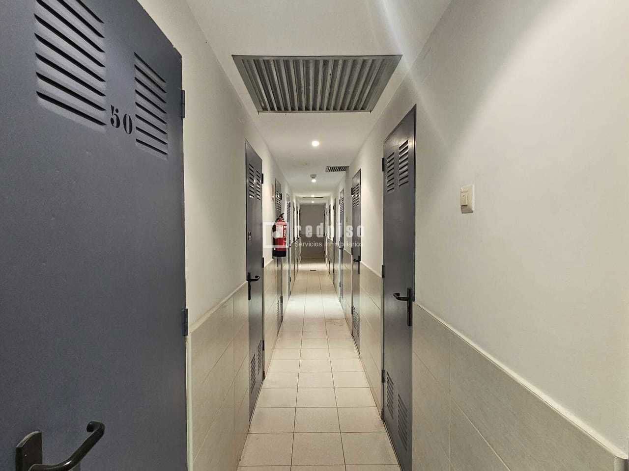 Piso en venta en calle De Las Nebulosas, Madrid, Madrid 27/32