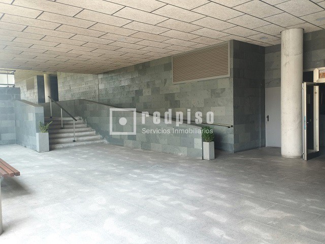 Piso en alquiler en calle Del Cardenal Tavera, Hortaleza, Madrid 33/34