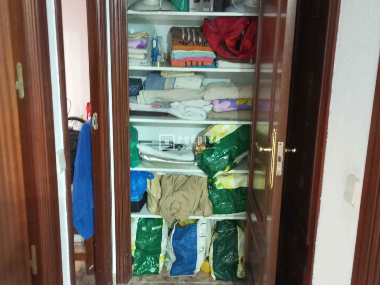 Piso en venta en calle De Benimamet, Villaverde, Madrid 11/17