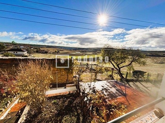 Casa en venta en  calle Cuculillo, Arbancón, Guadalajara  32/51