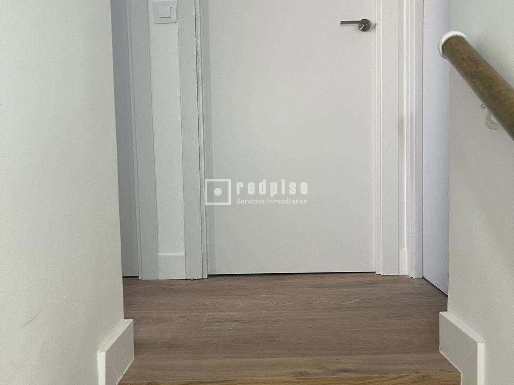 Casa en alquiler en  Pozuelo de Alarcón, Madrid  24/52