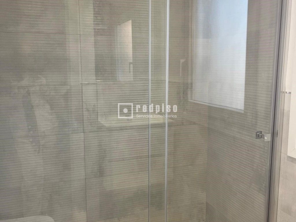 Casa en alquiler en  Pozuelo de Alarcón, Madrid  36/52