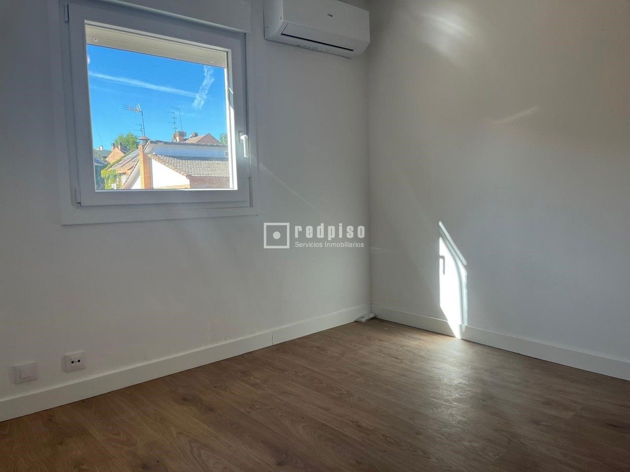 Casa en alquiler en  Pozuelo de Alarcón, Madrid  33/52