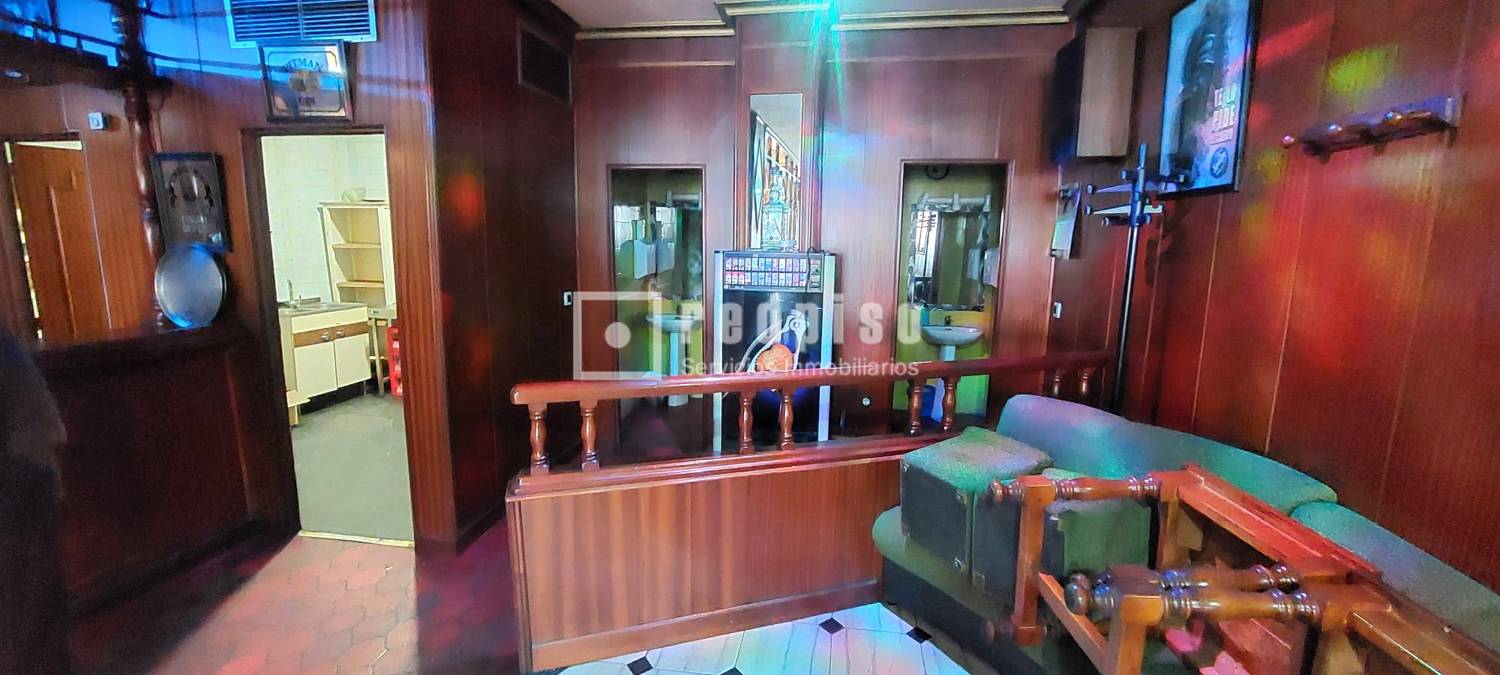 Local en venta en  Talavera de la Reina, Toledo  11/21