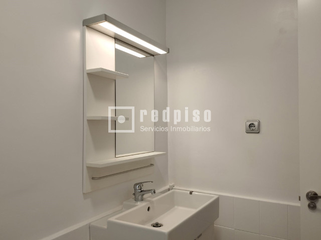 Piso en alquiler en Alcalá De Henares, Madrid 12/17