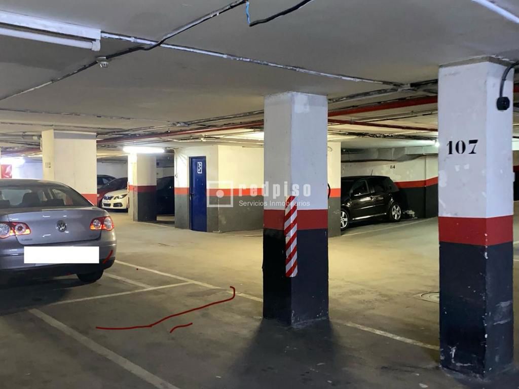 Parking en venta en calle De Alcalá, Madrid, Madrid 3/4