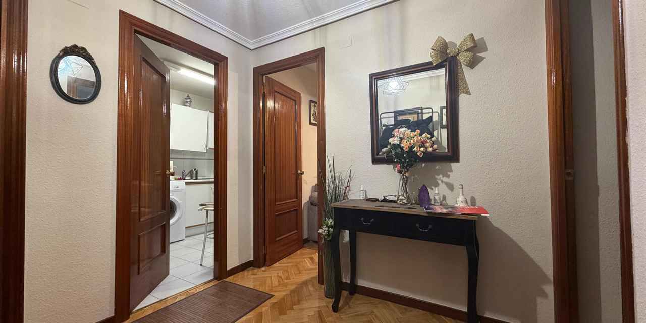 Piso en venta en  Majadahonda, Madrid  1/1