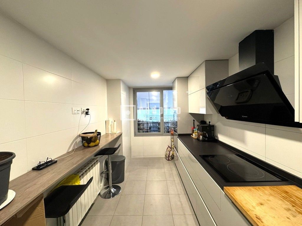 Piso en venta en  San Fernando de Henares, Madrid  11/29