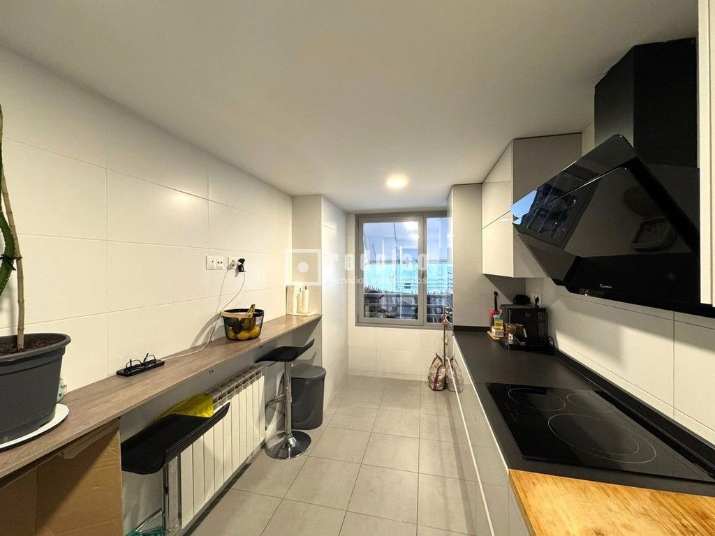 Piso en venta en  San Fernando de Henares, Madrid  10/29