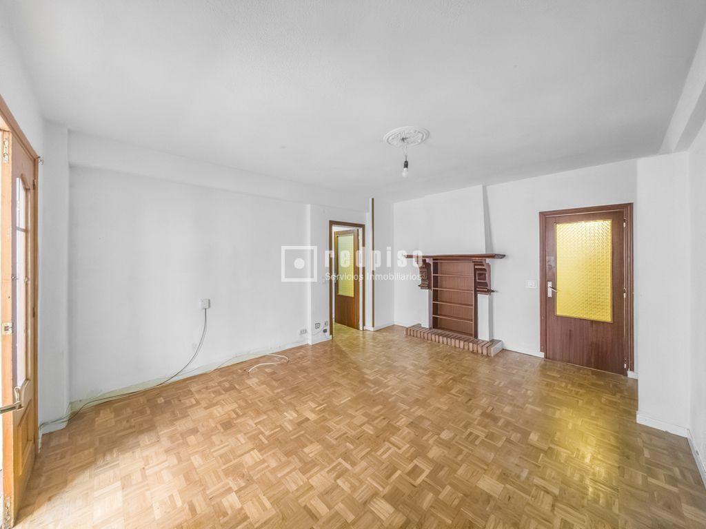 Piso en venta en  avenida de Moratalaz, Moratalaz, Madrid  1/1