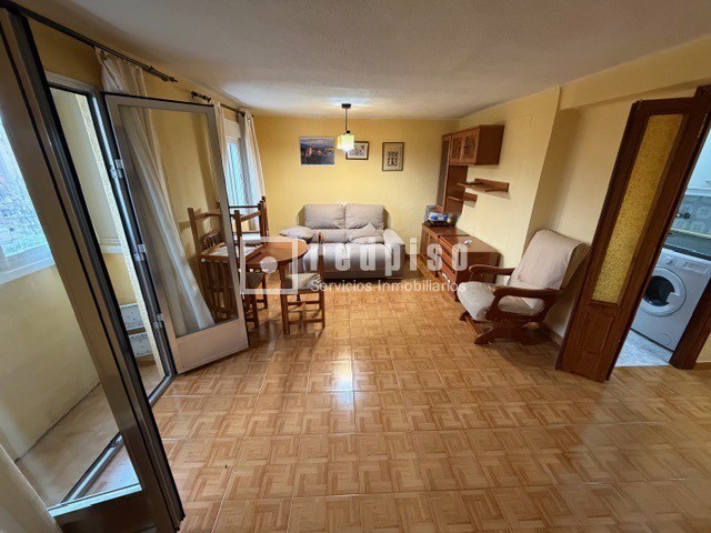 Piso en alquiler en  calle de los Hermanos García Noblejas, San Blas-Canillejas, Madrid  1/1