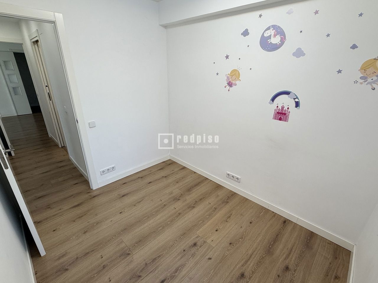 Piso en venta en calle De Valle Inclán, Latina, Madrid 15/30