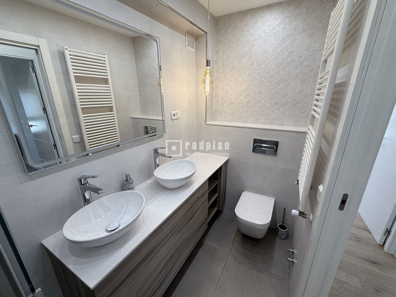 Piso en venta en calle De Valle Inclán, Latina, Madrid 19/30