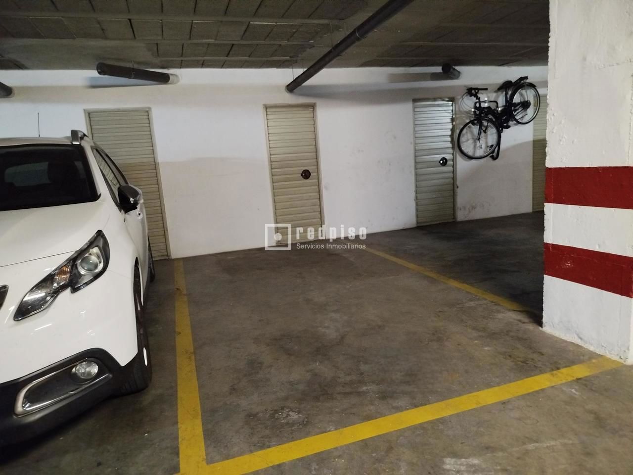 Parking en alquiler en  calle de Rafael Belmonte García, Casco Antiguo, Sevilla  4/7