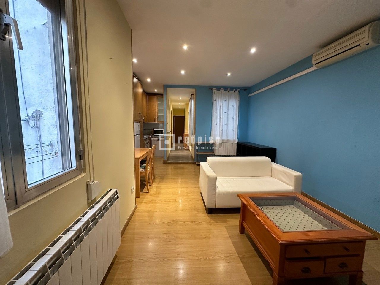 Piso en venta en calle De Guillermo De Osma, Usera, Madrid 3/10