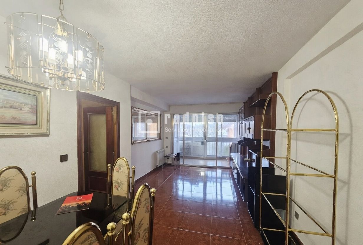 Piso en venta en Alcorcón, Madrid 4/25