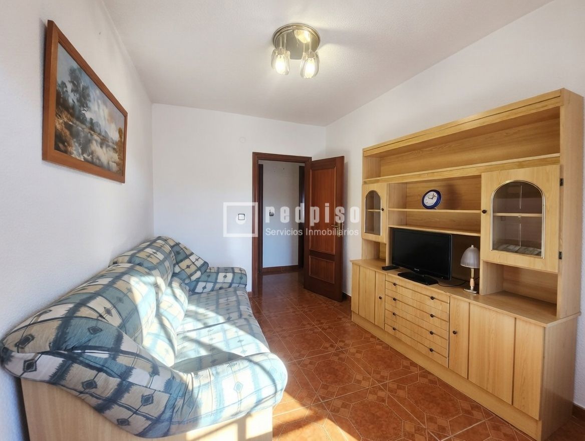 Piso en venta en Alcorcón, Madrid 12/25