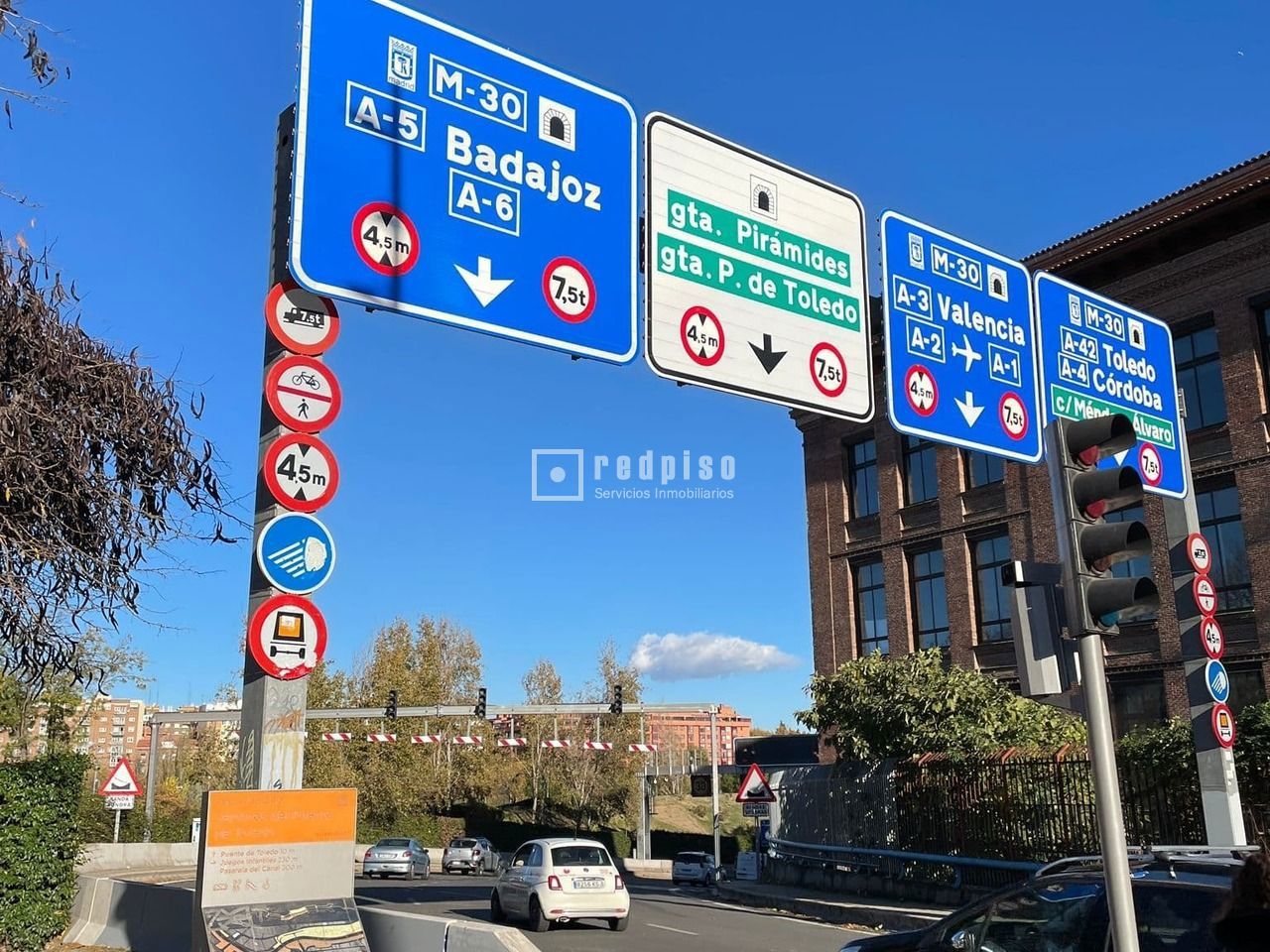 Piso en venta en Usera, Madrid 43/43