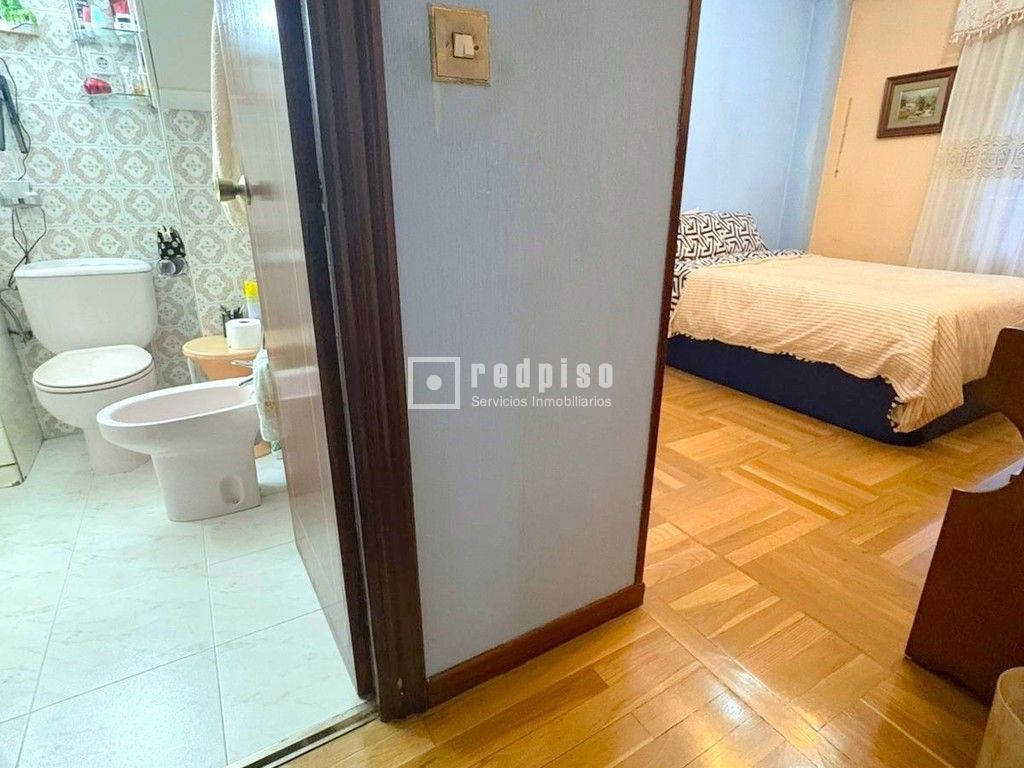 Piso en venta en Usera, Madrid 12/43