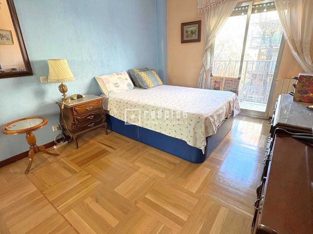 Piso en venta en Usera, Madrid 10/43