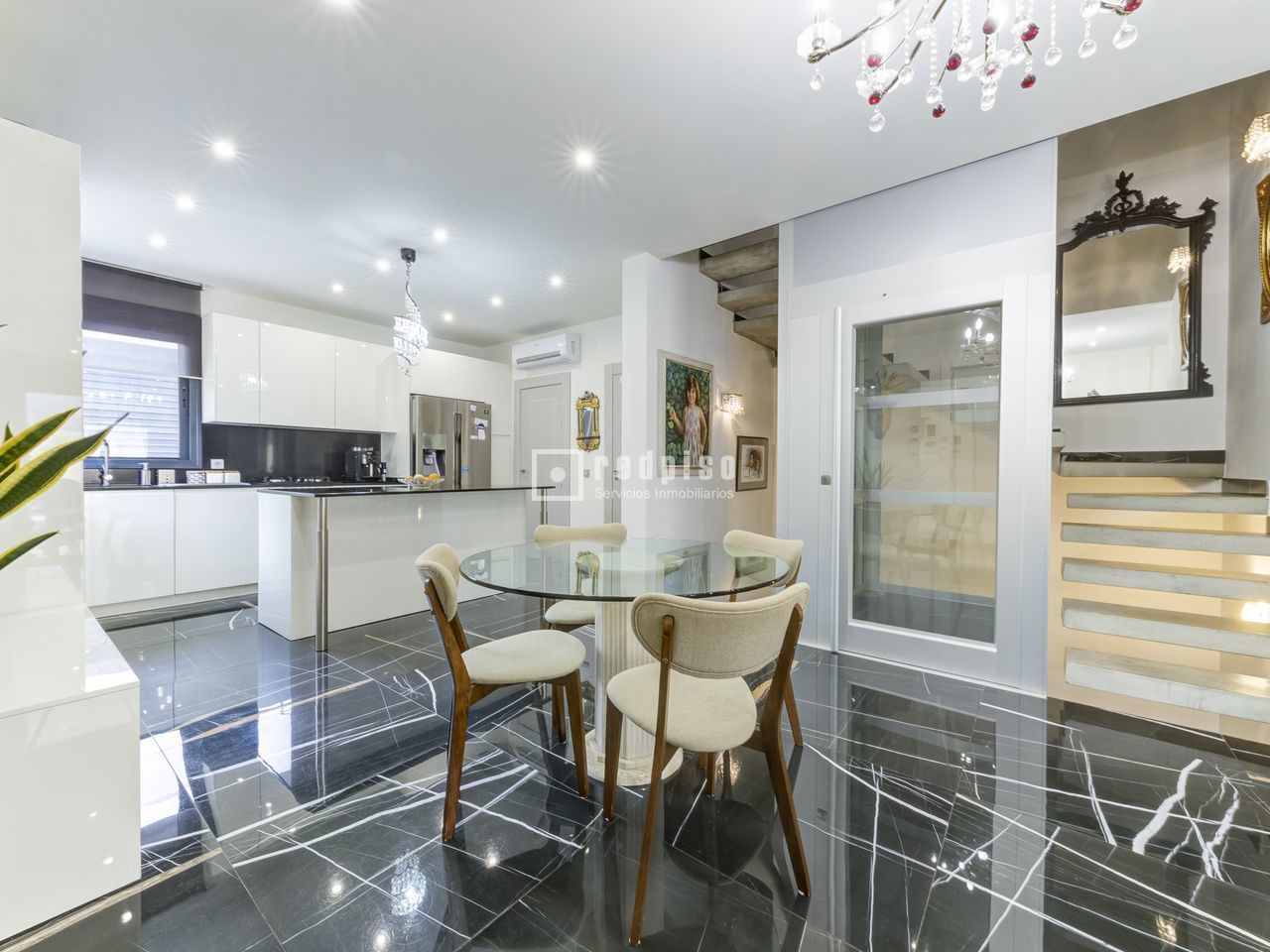 Casa en venta en Pozuelo De Alarcón, Madrid 6/48