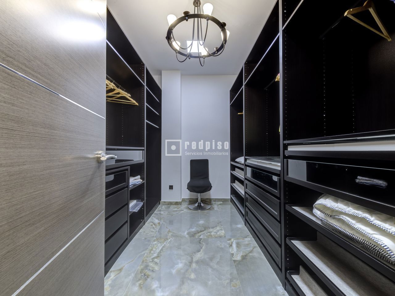 Casa en venta en Pozuelo De Alarcón, Madrid 24/49