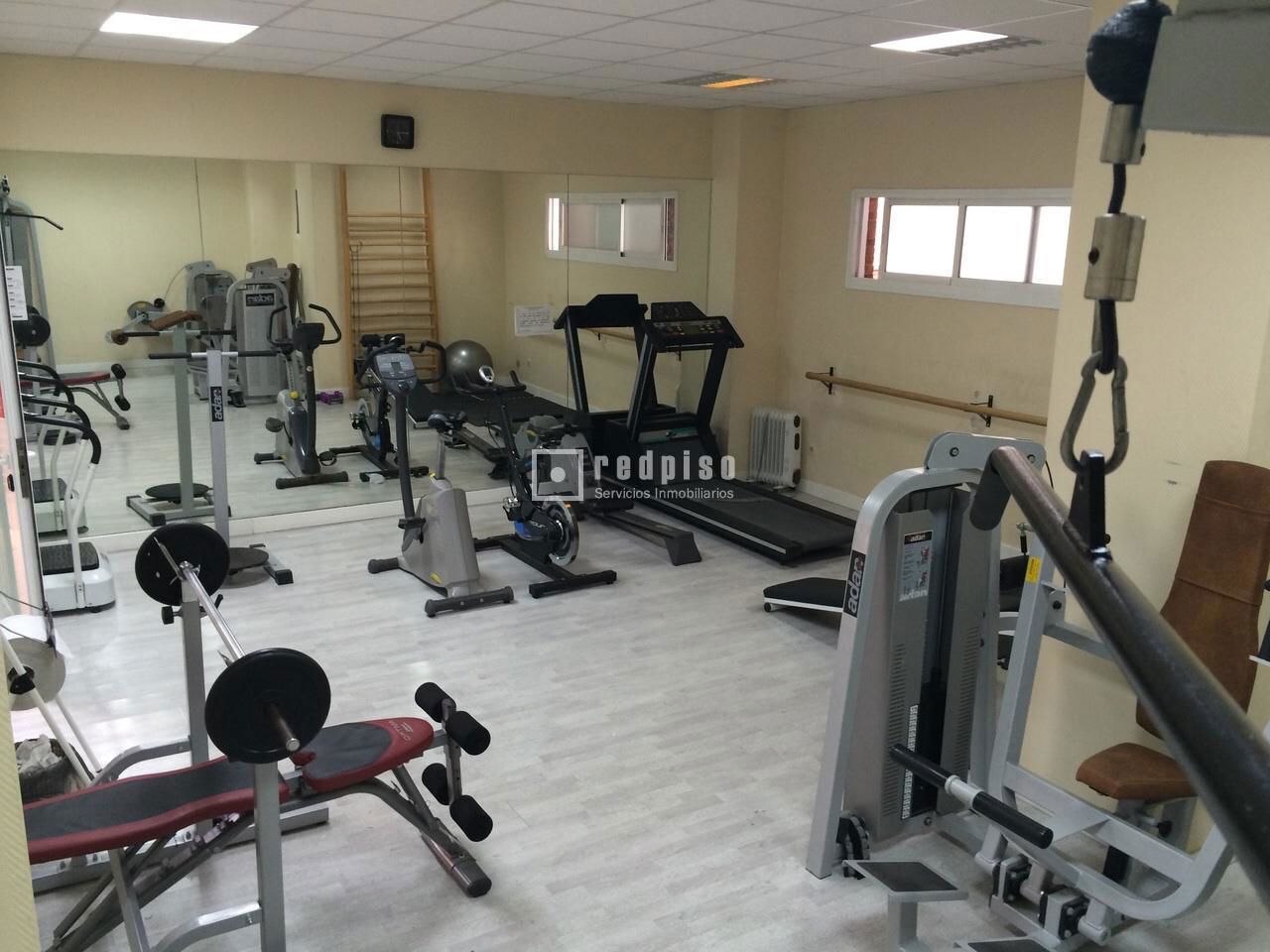 Piso en alquiler en  calle del Cardenal Tavera, Hortaleza, Madrid  21/34