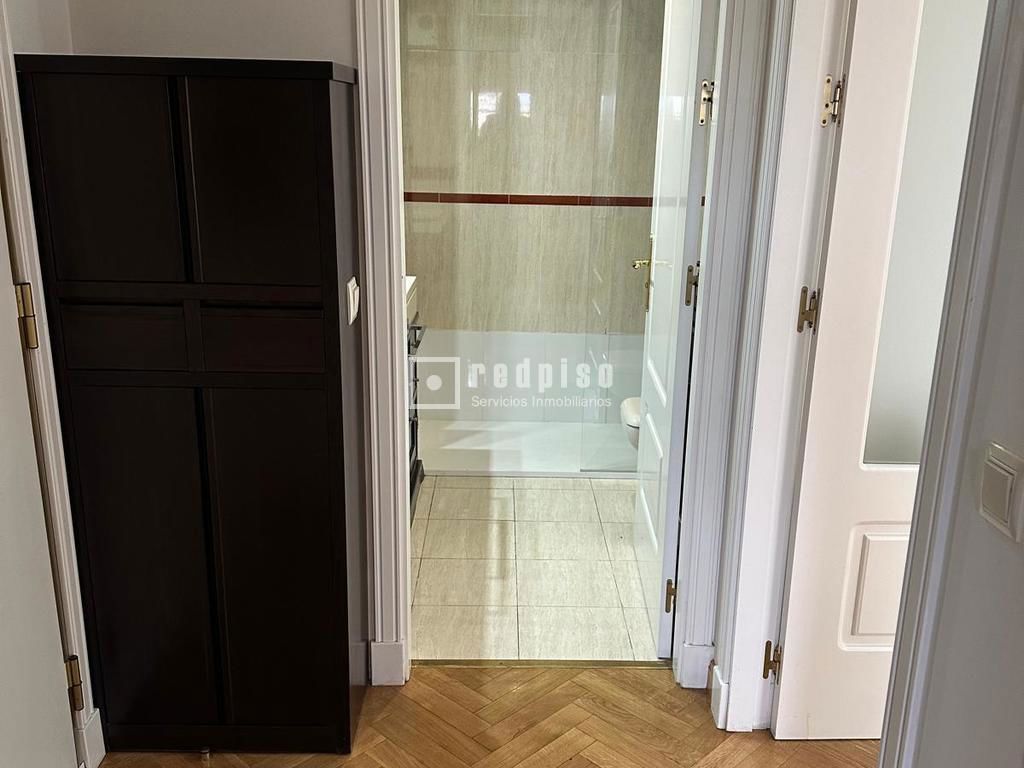 Piso en alquiler en  calle del Cardenal Tavera, Hortaleza, Madrid  2/34